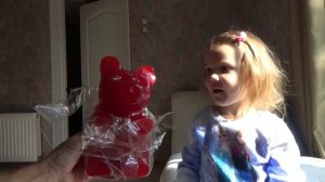 Посылка с игрушками и платьем Золушки распаковка Box with toys and Gummy Bear un