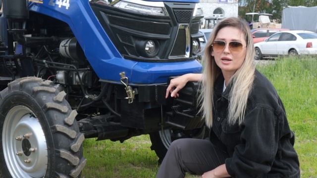 Выбираем идеальный ТРАКТОР ДЛЯ ФЕРМЕРА! / Русич ТЕ-244 или TZR T-244