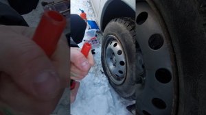 замена нипеля не снимая колеса!