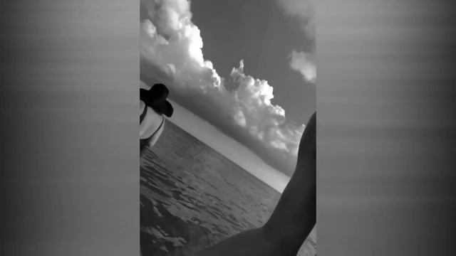 Утром покидаю тусу глупо влюбляешься зря всё это не про меня мне улыбаешься смотреть онлайн