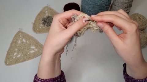 Платок цветочными мотивами крючком/Мастер класс - инструкция/Часть 1/