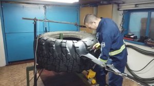 Делаем шины НИЗКОГО ДАВЛЕНИЯ УРАГАН! Строим вездеход #23. В поисках сокровищ