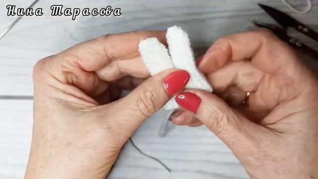Как связать зайку спицами.