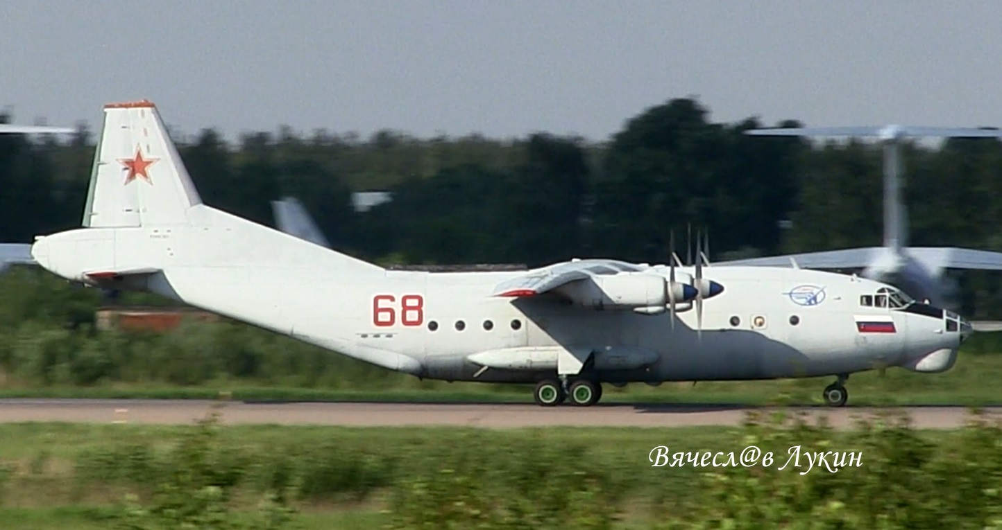 Ан-12БК №68 Тренировочный полёт