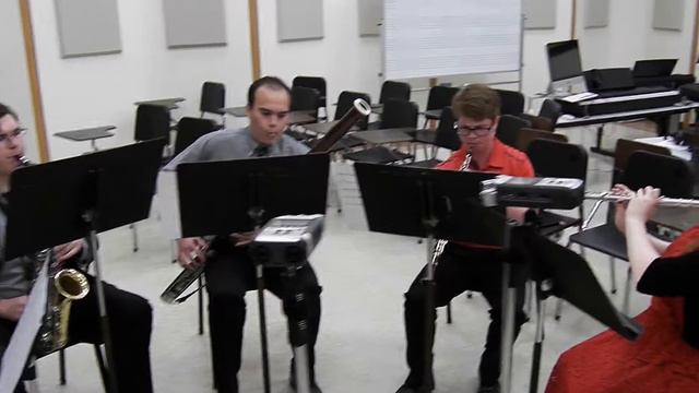 W&J Woodwind Quintet Plays Mozart's "Rondo" from Serenade No. 10 смотреть онлайн