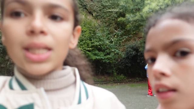 ON ENLÈVE LE MASQUE DU CLOWN TUEUR 😱 смотреть онлайн