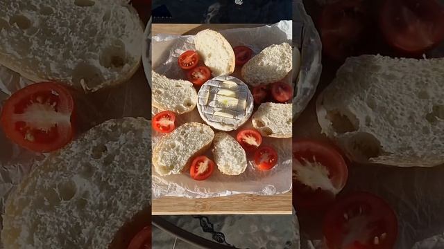 Легкая и Вкусная закуска Запеченный СЫР КАМАМБЕР в Аэрогриле и в духовке #закуска #аэрогриль #сыр