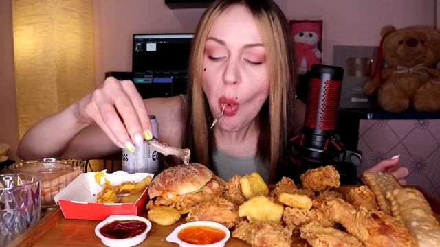 MUKBANG | КФС, крылышки, новинки и не только | KFC не ASMR смотреть онлайн