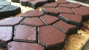 Делаем садовую дорожку из бетона своими руками с пигментом.
