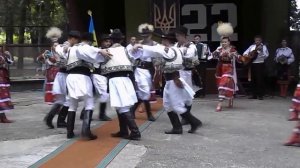 Украинский народный танец. Зажигательный и колоритный танец Западной Украины.