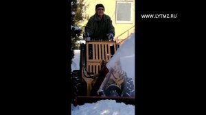 Погрузчик Лыткаринец П300 и роторный отбрасыватель для снега