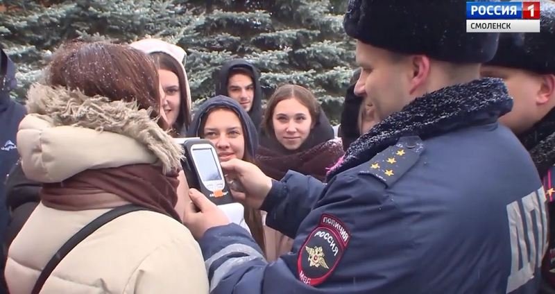 "Студенческий десант" десантировался в УМВД России по Смоленской области. ГТРК Смоленск.