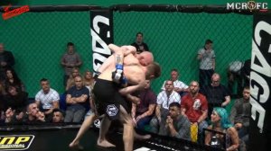 MCRFC II   Robbie Nicholson VS Dan Kristiansen SHAREFIGHT COM