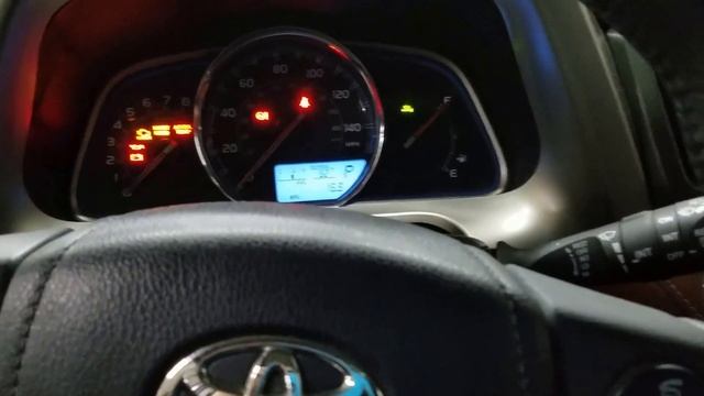 2014 Toyota Rav 4 Reset Change engine Oil light смотреть онлайн