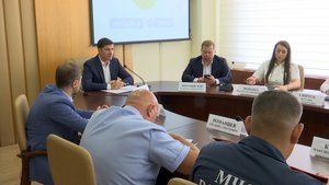 Еженедельное оперативное совещание в администрации