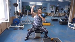 Жим сидя мельницы гири по 24 кг на 80 раз