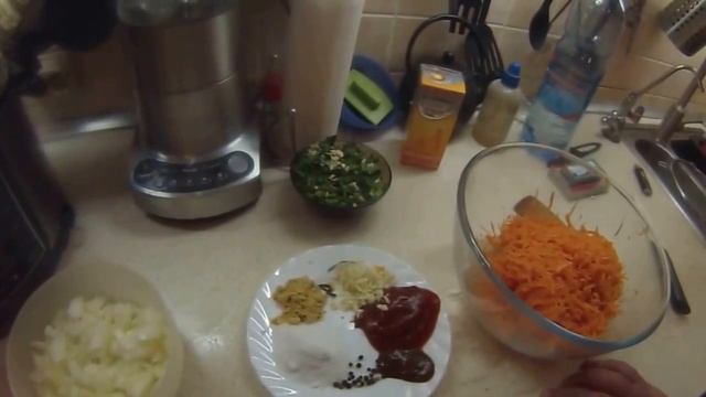 Гороховый воскресный суп с копченым гусем