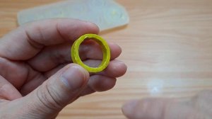 Кольцо и кулон из эпоксидной смолы и дерево. Ring and pendant made of epoxy resin and wood