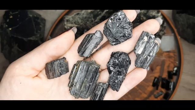 Сет "Активная Защита". Черный кианит  +  Шерл (черный турмалин)