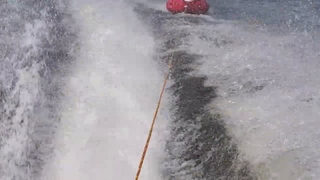 Тест драйв на воде тюбинг Jobe смотреть онлайн