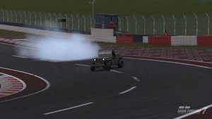 Как дрифтить в Gran Turismo 7