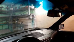 Лобовое стекло XYG на BMW E34