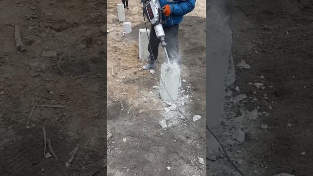 разбивка оголовка сваи смотреть онлайн