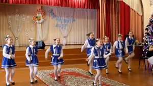 Е. Обухова. " Господин учитель Жук" Ансамбль "Плюс Минус"
