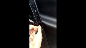 Toyota rav4 2013- 2018 disassemble the door remove inner plastic снятие карты двери Рав4 2013 - 201