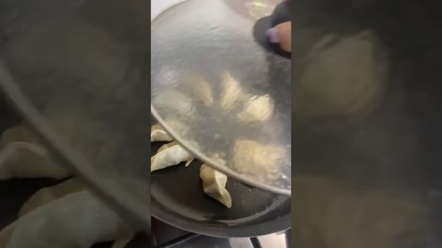 Жру с Ян Гэ - пельмени (японские) смотреть онлайн