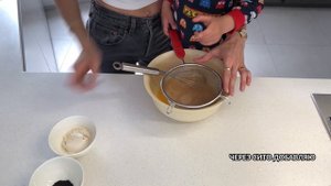 Лимонные маффины с маком. Простой и вкусный кето рецепт #9! Ням-ням!