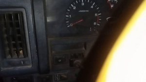 Как диагностировать завоздушивание топливной на дизеле TD27T,QD32. Бонус по замене масляного фильтр