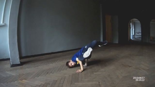 bboy Борис, домашнее задание (1) , 27.07.18 смотреть онлайн