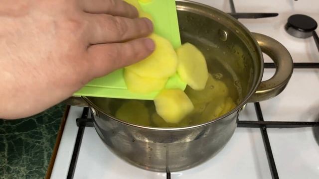 2 ВКУСНЫХ картофельных рецепта. Картошка гармошка и хрустящее картофельное пюре во фритюре