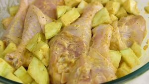 СОЧНЫЕ КУРИНЫЕ НОЖКИ В ДУХОВКЕ С КАБАЧКАМИ! Очень вкусно