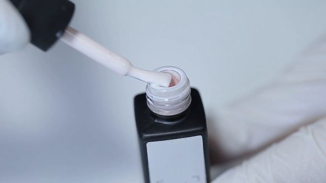 Гель-лак ONIQ Haze 081 Off White смотреть онлайн