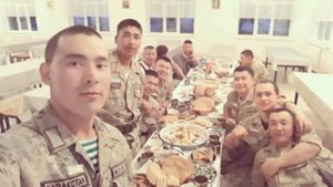 Привет с тех мест, где нет невест. Граница