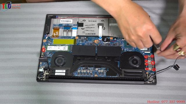 Khám Phá Tháo Lắp Nội Tạng Laptop ThinkPad X1 Extreme смотреть онлайн
