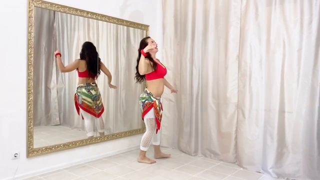 1-й бесплатный урок по танцу живота