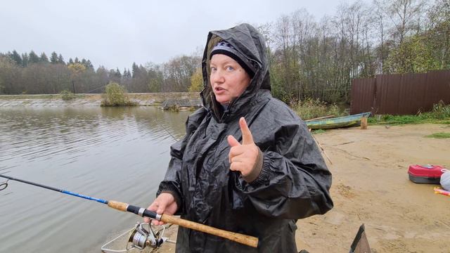 Рыбалка в Подмосковье. Форель на пляжу.