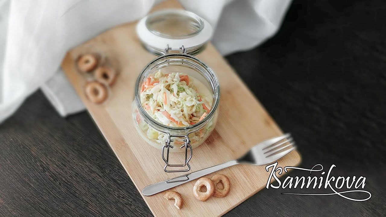 Капустный салат с ананасами / Cabbage salad with pineapples