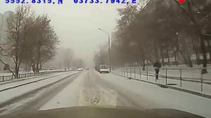 Задний привод на скользкой дороге