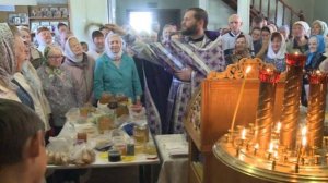 Ярославцы освятили мёд и начали поститься