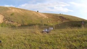 ЧТО БУДЕТ ЕСЛИ БРОСИТЬ В ОГОНЬ БАЛЛОН ОТ ДЕЗОДОРАНТА И ДИХЛОФОСА