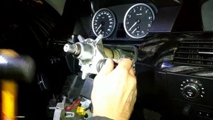 как достать личинку замка зажигания BMW E60 т 8-925-507-3309 ремонт