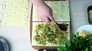 Закуска из лаваша с курицей, сыром и соленым огурцом