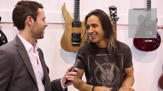 Washburn Nuno Bettencourt Series Electric Guitars - NAMM 2014 смотреть онлайн