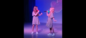 Лобановы Валерия и Владислава "Тик-так ходики" (Непоседы-Балаган лимитед).mp4