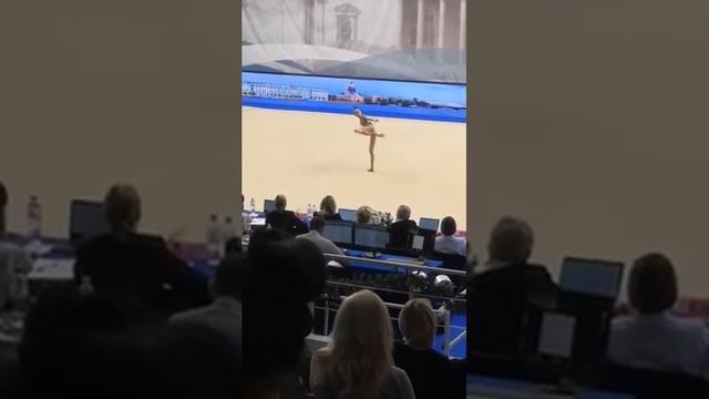 Шенкер Арина 2006 г.р. скакалка. Первенство СПБ 2019 смотреть онлайн