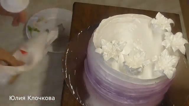 Белково  заварное украшение торта Торт с лилиями и тюльпанами Как украсить торт   Юлия Клочкова
